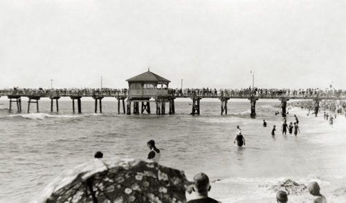 Cottesloe Jetty, looking north 1925