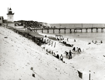 The extension of the grassed terrraces was part of an extensive upgrade of the beach. The carpark was raised, levelled and bitumised at the same time and a promenade built to North Cottesloe 1934