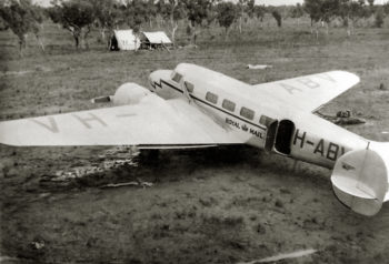 West Australian Airways Crashed Plane Near Derby Pilot Jimmy Branch none injured