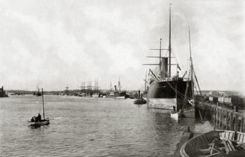 Fremantle Harbour c1920