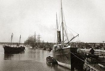 Fremantle Harbour Looking East 1899