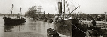 Fremantle Harbour Looking East 1899