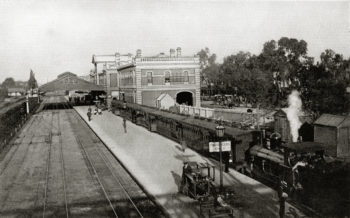 Perth Railway Station c1910