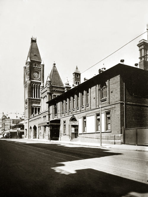 Barrack Street looking East c1930